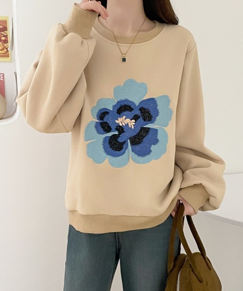 ECLIN(エクラン)の「花柄刺繍裏起毛スウェットプルオーバー(スウェット・レディース・ベージュ/ブラック/ネイビー・M/XL/L)」の17枚目の写真