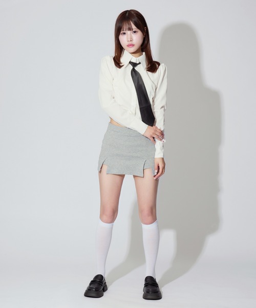 ALLuRing ChaRm(アリュリングチャーム)の「short shirt & Tie Set / ショート丈シャツ&ネクタイ 2点セット(シャツ/ブラウス・レディース・ホワイト/ブルー・FREE)」の19枚目の写真