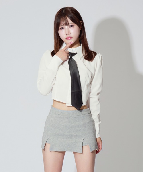 ALLuRing ChaRm(アリュリングチャーム)の「short shirt & Tie Set / ショート丈シャツ&ネクタイ 2点セット(シャツ/ブラウス・レディース・ホワイト/ブルー・FREE)」の16枚目の写真