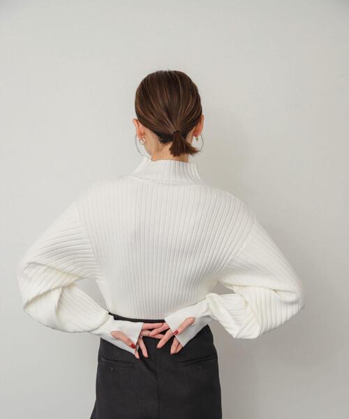 SENSE OF PLACE by URBAN RESEARCH(センスオブプレイスバイアーバンリサーチ)の「マトンスリーブセーター(ニット/セーター・レディース・ブラック/ロイヤルブルー/オフホワイト/チャコールグレー・ONE)」の12枚目の写真