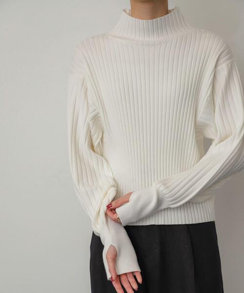 SENSE OF PLACE by URBAN RESEARCH(センスオブプレイスバイアーバンリサーチ)の「マトンスリーブセーター(ニット/セーター・レディース・ブラック/ロイヤルブルー/オフホワイト/チャコールグレー・ONE)」の17枚目の写真