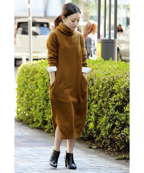 La TOTALITE(ラトータリテ)の「WOOL ロングワンピース◆(ワンピース・レディース・ブラウン/グレー・FREE)」の8枚目の写真