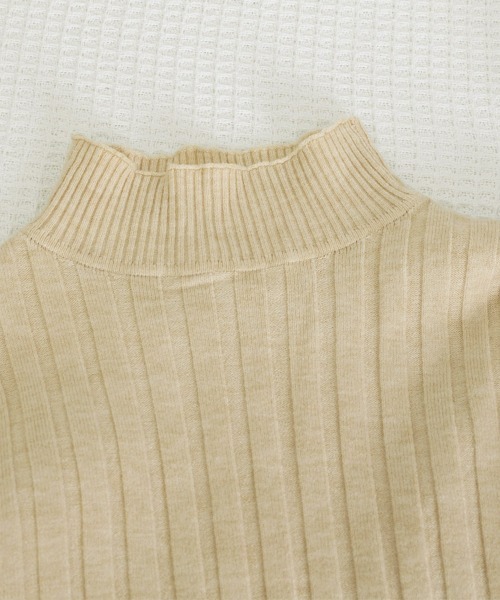 Miniministore(ミニミニストア)の「ボトルネックニットトップス 袖口金ボタン(ニット/セーター・レディース・ブラウン/ダークベージュ/レッド/グリーン/オフホワイト/ライトベージュ/ブラック/グレー・FREE)」の14枚目の写真