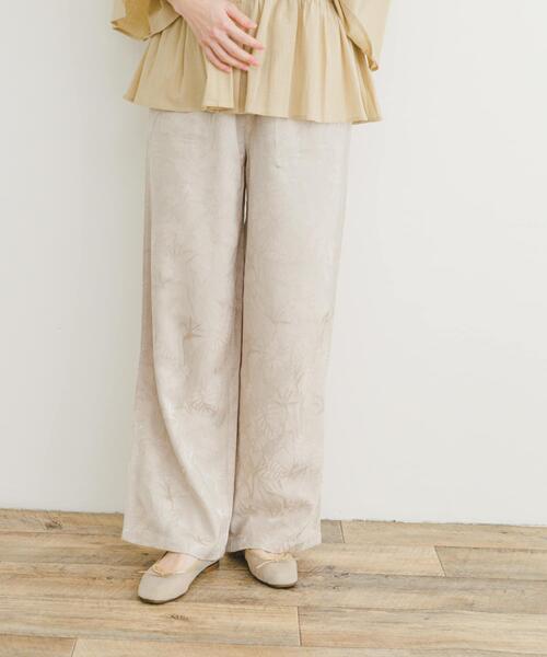 ITEMS URBANRESEARCH(アイテムズ アーバンリサーチ)の「サテンジャガードイージーパンツ(その他パンツ・レディース・ライトベージュ/ブラック/オレンジ・FREE)」の20枚目の写真