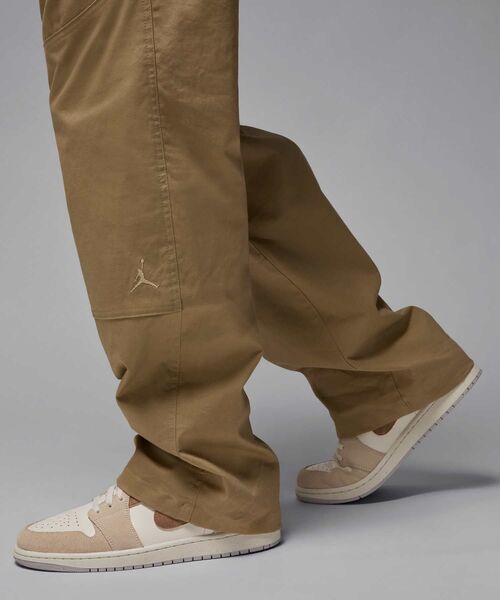JORDAN エッセンシャル ウーブン カーゴパンツ US M ワイド カーキ JORDAN エッセンシャル ウーブン カーゴパンツ US M ワイド カーキ