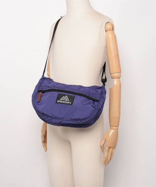 GREGORY(グレゴリー)の「サッチェルS SATCHEL S V2 ウルトラバイオレット(ショルダーバッグ・メンズ・バイオレット・ONE SIZE)」の4枚目の写真