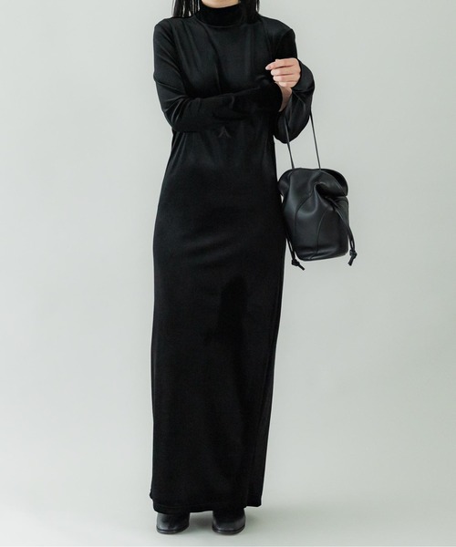 LE VERNIS（ル・ベルニ）の「LE VERNIS(ル・ベルニ)Flare drawstring bag（ハンドバッグ・レディース・ブラック/ライトグレー・FREE）」の21枚目の写真