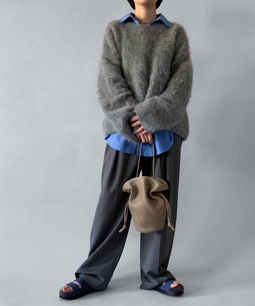 LE VERNIS（ル・ベルニ）の「LE VERNIS(ル・ベルニ)Flare drawstring bag（ハンドバッグ・レディース・ブラック/ライトグレー・FREE）」の15枚目の写真