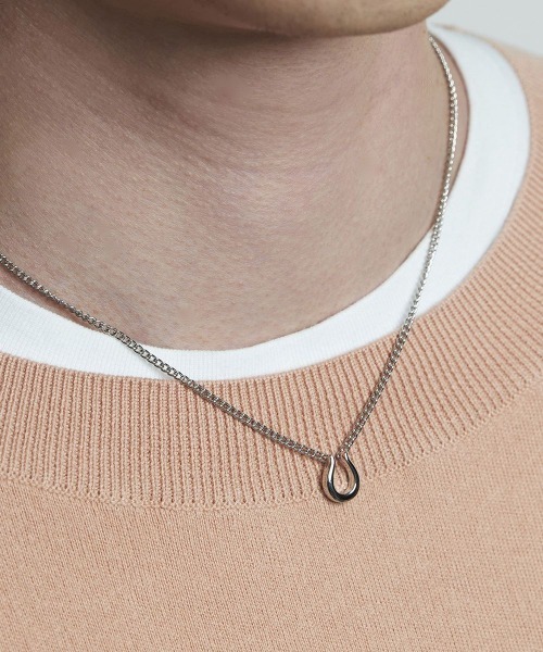 4℃ HOMME+（ヨンドシーオムプラス）の「シルバー 馬蹄 ネックレス（ネックレス・メンズ・シルバー・FREE）」の5枚目の写真