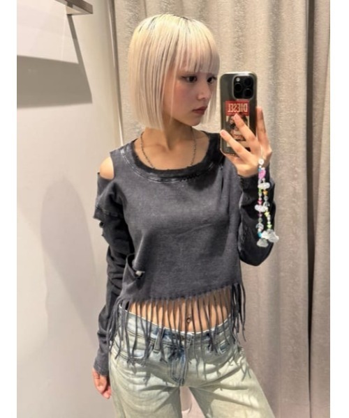 LAGUA GEM(ラグアジェム)の「DAMAGE HEM FRINGE トップス(Tシャツ/カットソー・レディース・ブラウン/チャコールグレー・FREE)」の7枚目の写真