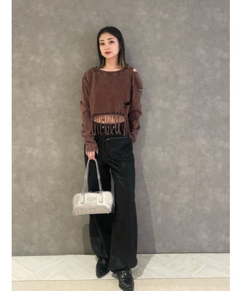 LAGUA GEM(ラグアジェム)の「DAMAGE HEM FRINGE トップス(Tシャツ/カットソー・レディース・ブラウン/チャコールグレー・FREE)」の8枚目の写真