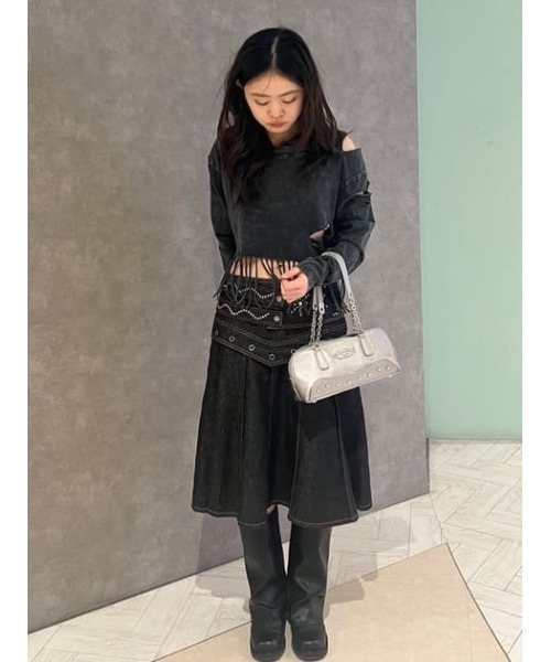 LAGUA GEM(ラグアジェム)の「DAMAGE HEM FRINGE トップス(Tシャツ/カットソー・レディース・ブラウン/チャコールグレー・FREE)」の9枚目の写真