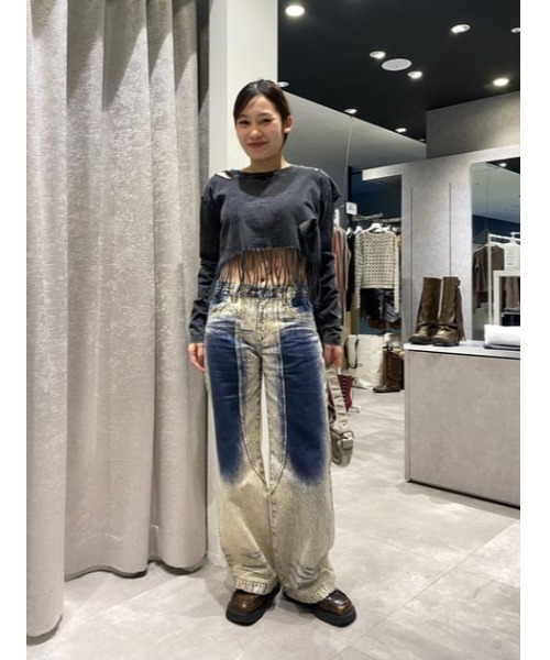 LAGUA GEM(ラグアジェム)の「DAMAGE HEM FRINGE トップス(Tシャツ/カットソー・レディース・ブラウン/チャコールグレー・FREE)」の14枚目の写真