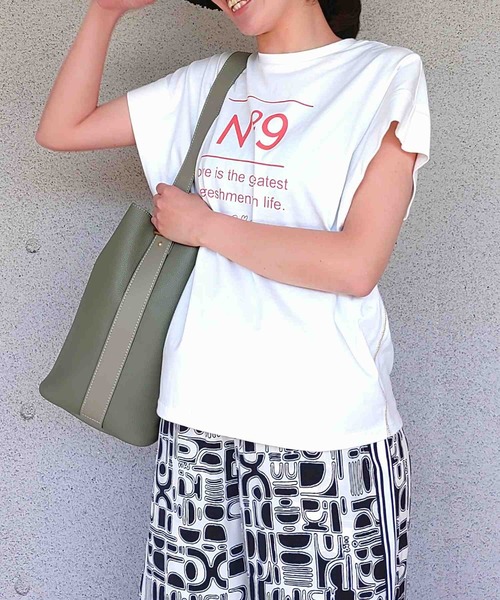 Q（キュー）の「No.9リラックスT（Tシャツ/カットソー・レディース・モスグリーン/ホワイト系/ホワイト・MEDIUM）」の21枚目の写真