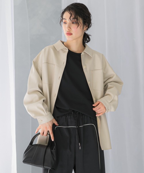 URBAN RESEARCH ROSSO WOMEN(アーバンリサーチ ロッソ)の「『WEB/一部店舗限定』リブドッキングジョーゼットブラウス(シャツ/ブラウス・レディース・ホワイト/ブラック/ベージュ・FREE)」の15枚目の写真