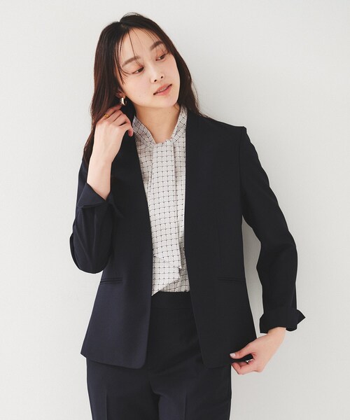 UNTITLED（アンタイトル）の「【セットアップ可能】リネンライク カラーレスジャケット（ノーカラージャケット・レディース・ライトベージュ/ライトグレー/ネイビー・00/01/02/03/04/42/44/46/48/50）」の3枚目の写真