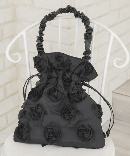 ems excite（エムズエキサイト）の「バラモチーフトートBAG（ショルダーバッグ・レディース・アイボリー/ブラック・ONE SIZE）」の9枚目の写真