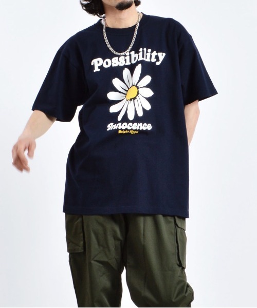 MODISH GAZE（モディシュガゼ）の「【MODISH GAZE】デイジープリントTシャツ(CP)（Tシャツ/カットソー・レディース・ネイビー/ブラック/ホワイト・L/XL/M）」の13枚目の写真