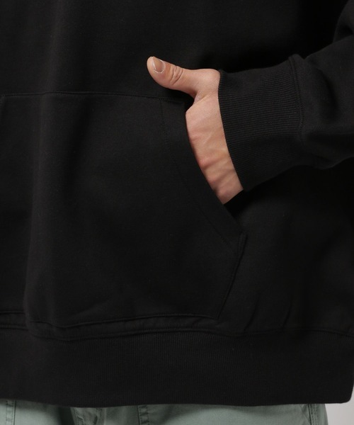 niko and...（ニコアンド）の「度詰めダンボールパーカー（パーカー・メンズ・グリーン/ボルドー/ブラック・LARGE/MEDIUM）」の8枚目の写真