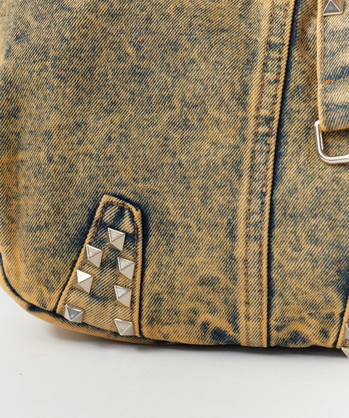 Chick(チック)の「Studs Design Denim Bag / スタッズデザインデニムバッグ(ショルダーバッグ・レディース・ブラック/ブルー/イエロー・FREE)」の9枚目の写真