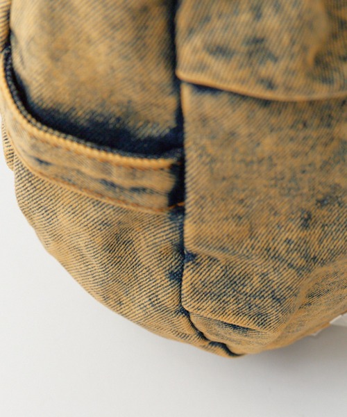 Chick(チック)の「Studs Design Denim Bag / スタッズデザインデニムバッグ(ショルダーバッグ・レディース・ブラック/ブルー/イエロー・FREE)」の8枚目の写真