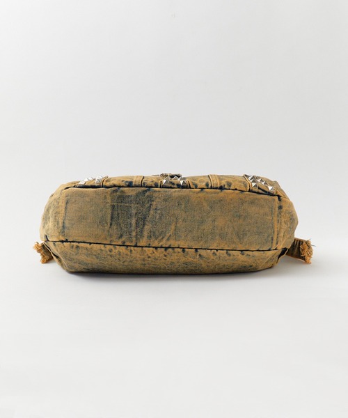 Chick(チック)の「Studs Design Denim Bag / スタッズデザインデニムバッグ(ショルダーバッグ・レディース・ブラック/ブルー/イエロー・FREE)」の19枚目の写真