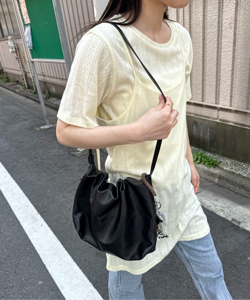 PILIT（ピリット）の「アイレット キャミソールチュニック（セットアップ対応）（キャミソール・レディース・ブラック/ブルー/レモンイエロー・MEDIUM）」の10枚目の写真