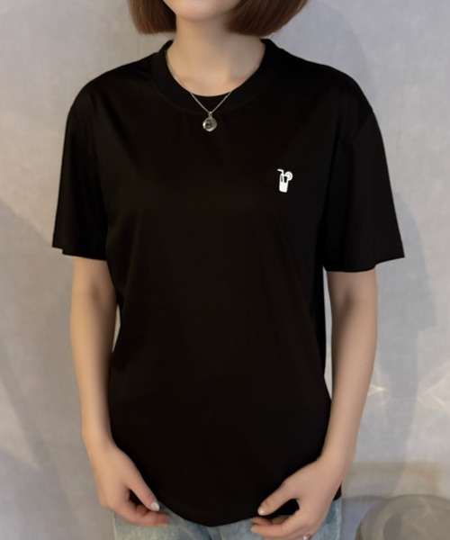 Girly Doll(ガーリードール)の「ワンポイントデザインTシャツ(Tシャツ/カットソー・レディース・ブラック/ホワイト・F)」の4枚目の写真