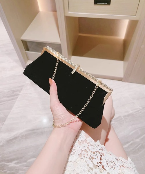 Leja（レジャ）の「【LEJA】3WAYベロアゴールドラインストーンバッグ結婚式 パーティー 成人式 二次会 同窓会 お呼ばれ オケージョン 20代 30代（ハンドバッグ・レディース・ブラック・FREE）」の2枚目の写真