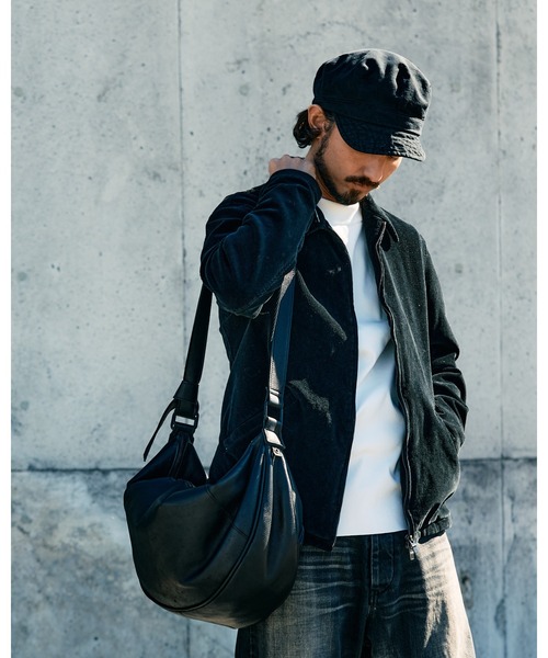 wjk(ダヴルジェイケイ)の「big crescent moon bag(ショルダーバッグ・メンズ・ブラック・FREE)」の20枚目の写真