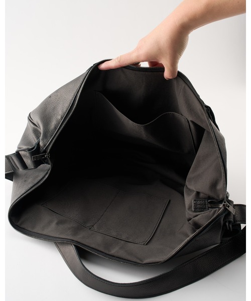 wjk(ダヴルジェイケイ)の「big crescent moon bag(ショルダーバッグ・メンズ・ブラック・FREE)」の5枚目の写真