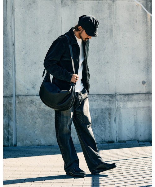 wjk(ダヴルジェイケイ)の「big crescent moon bag(ショルダーバッグ・メンズ・ブラック・FREE)」の15枚目の写真
