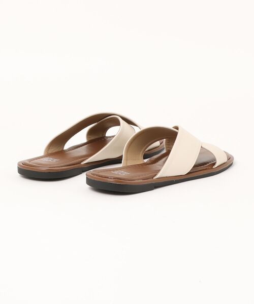 shoes365(シューズスリーシックスファイヴ)の「クロスストラップサンダル (SS)(サンダル・レディース・チョコ/ベージュ/ブラック/オフホワイト・22.5cm/23.5cm/23.0cm/24.0cm/25.0cm/24.5)」の8枚目の写真