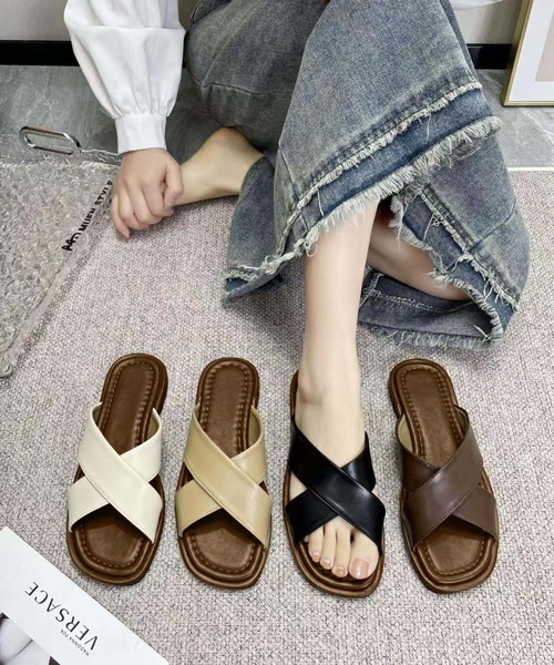 shoes365(シューズスリーシックスファイヴ)の「クロスストラップサンダル (SS)(サンダル・レディース・チョコ/ベージュ/ブラック/オフホワイト・22.5cm/23.5cm/23.0cm/24.0cm/25.0cm/24.5)」の5枚目の写真