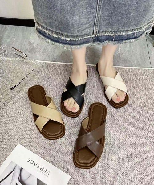 shoes365(シューズスリーシックスファイヴ)の「クロスストラップサンダル (SS)(サンダル・レディース・チョコ/ベージュ/ブラック/オフホワイト・22.5cm/23.5cm/23.0cm/24.0cm/25.0cm/24.5)」の6枚目の写真