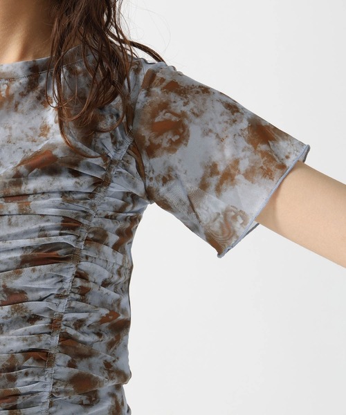 FOREVER 21（フォーエバー トゥエンティーワン）の「【2025SS】シアーシャーリングＴシャツ（Tシャツ/カットソー・レディース・グレー/ブルー/アイボリー・SMALL/MEDIUM）」の10枚目の写真