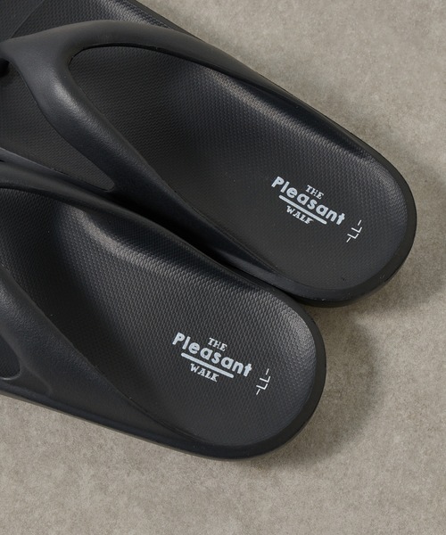 COLONY 2139（コロニートゥーワンスリーナイン）の「マシュマロトングサンダル / Mens（サンダル・メンズ・ブラック/ホワイト・X-LARGE）」の3枚目の写真