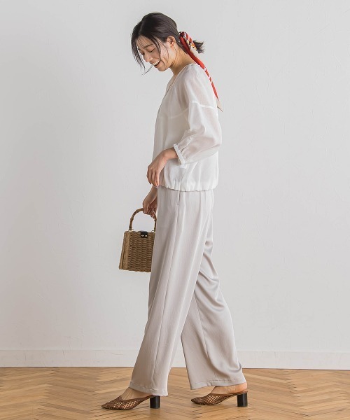 Droite lautreamont（ドロワットロートレアモン）の「ハンマーサテンパンツ≪洗濯機で洗える≫（その他パンツ・レディース・ブラック/イエロー/ライトグレー/ブルー/ベージュ/ネイビー・M）」の18枚目の写真