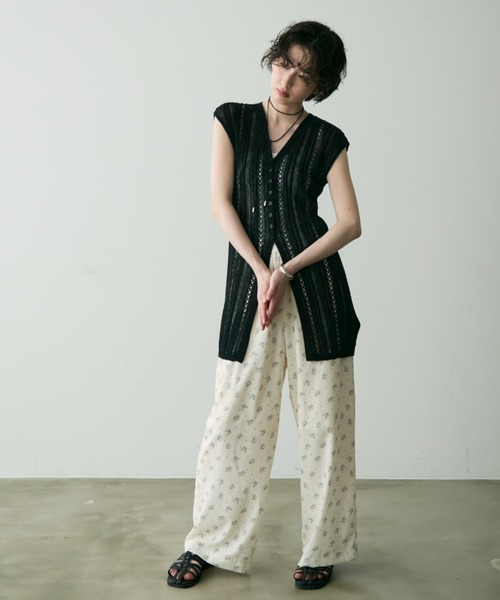 Trish（トリッシュ）の「前開きノースリニットジレ（ベスト・レディース・ブラック/アイボリー・FREE）」の19枚目の写真