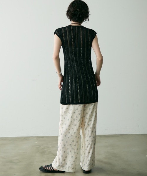 Trish（トリッシュ）の「前開きノースリニットジレ（ベスト・レディース・ブラック/アイボリー・FREE）」の14枚目の写真