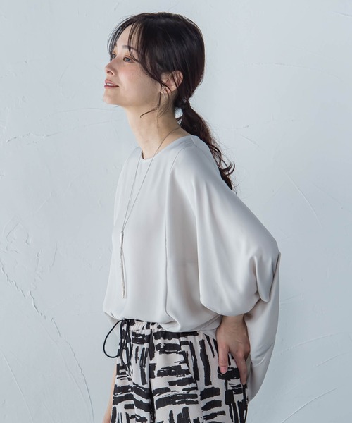 LAUTREAMONT(ロートレアモン)の「【WEB限定】サテンフィールドレープブラウス≪セットアップ対応/洗濯機で洗える≫(シャツ/ブラウス・レディース・ピンク/ベージュ/ブラック/カーキ・9号)」の5枚目の写真