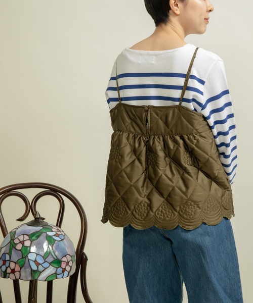 Dot&Stripes CHILD WOMAN(ドットアンドストライプス チャイルドウーマン)の「サテンキルトカットワーク キャミブラウス(シャツ/ブラウス・レディース・アイボリー/カーキ・FREE)」の12枚目の写真