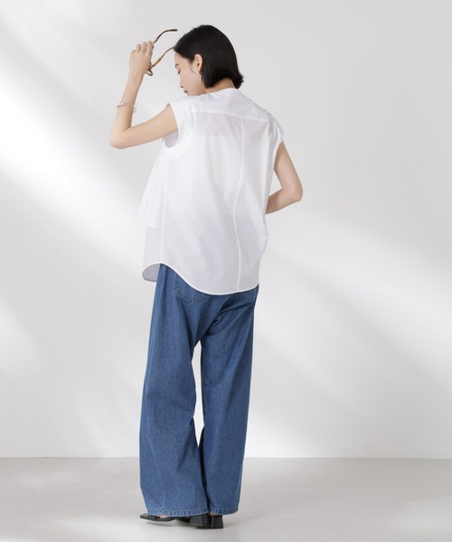 NANO universe（ナノユニバース）の「フロントフレアケープカラーノースリーブシャツ（シャツ/ブラウス・レディース・チャコール/ピンク/ホワイト・FREE）」の8枚目の写真