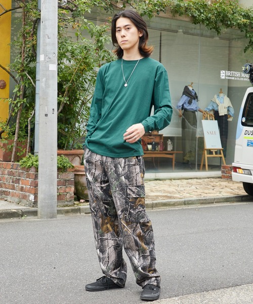 CROSS & STITCH(クロスステッチ)の「CROSS&STITCH/クロスアンドステッチ オープンエンド マックスウェイトロングスリーブTシャツ 長袖 ユニセックス(リブ有り) ロンT カットソー 2026年 夏 夏服(Tシャツ/カットソー・メンズ・ダークブルー/ダークグリーン/ホワイト/アッシュ/ライトベージュ/ブラック/スミクロ・L/M/S/XL)」の20枚目の写真