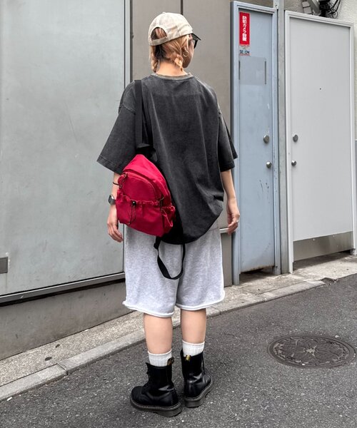 CIAOPANIC TYPY（チャオパニックティピー）の「【ユニセックス】フロストモーションロゴプリント半袖Tee（Tシャツ/カットソー・メンズ・オフホワイト/チャコールグレー/ブラック/ネイビー・LARGE/MEDIUM）」の17枚目の写真