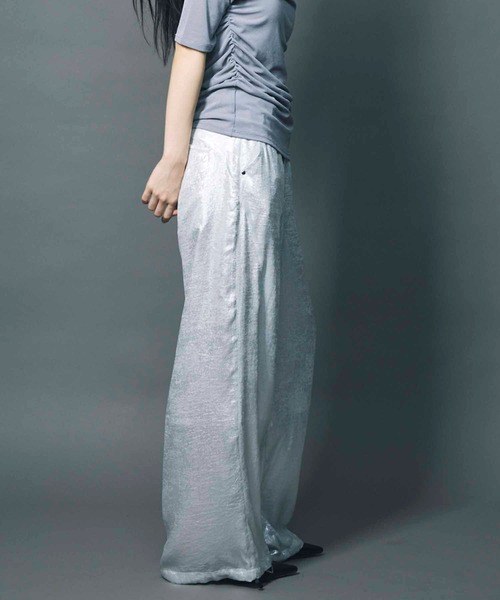 led.tokyo（レッドトウキョウ）の「【led.tokyo】SHINY JOGGER PANTS/シャイニージョガーパンツ（その他パンツ・レディース・ブラック/グレー/ホワイト・2/1）」の8枚目の写真