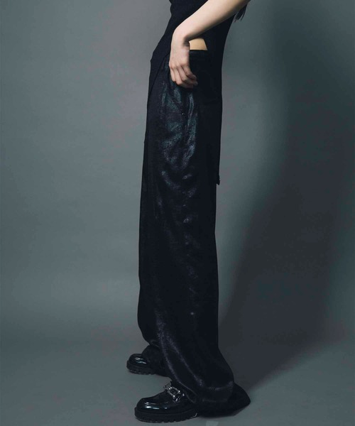 led.tokyo（レッドトウキョウ）の「【led.tokyo】SHINY JOGGER PANTS/シャイニージョガーパンツ（その他パンツ・レディース・ブラック/グレー/ホワイト・2/1）」の14枚目の写真