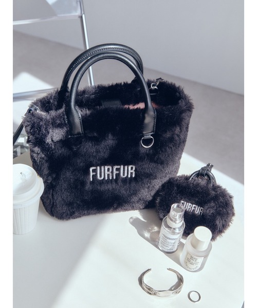 FURFUR（ファーファー）の「【お気に入り登録者9千件突破】【ZOZO限定カラー】エコファートートバッグ（トートバッグ・レディース・チャコールグレー/ブラック/ライトブルー/ピンク/アイボリー・F）」の6枚目の写真