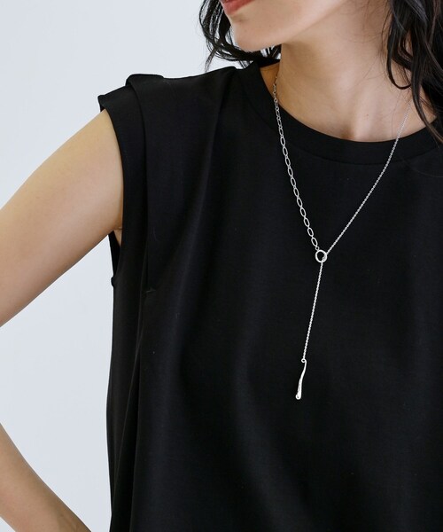 GALLEST（ギャレスト）の「フィッシュテールカットソー（Tシャツ/カットソー・レディース・ブラック/レッド系1/ホワイト・38）」の16枚目の写真