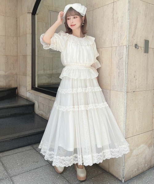 F i.n.t（フィント）の「シアーオフショルフリルプルオーバーブラウス　夏服（シャツ/ブラウス・レディース・ブルーグレー/ライトピンク/アイボリー/ミント・FREE）」の7枚目の写真